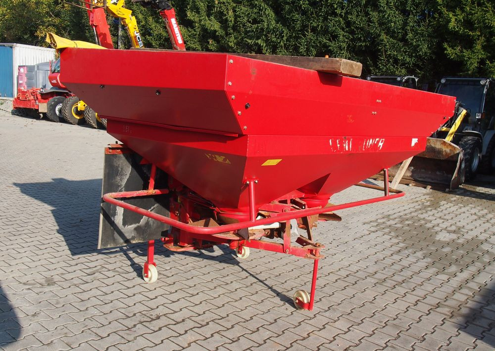 Rozsiewacz nawozów Lely 2 tony z wagą i komputerem wysiewającym - Esparcidor de fertilizantes: foto 1 Rozsiewacz nawozów Lely 2 tony z wagą i komputerem wysiewającym - Esparcidor de fertilizantes: foto 1