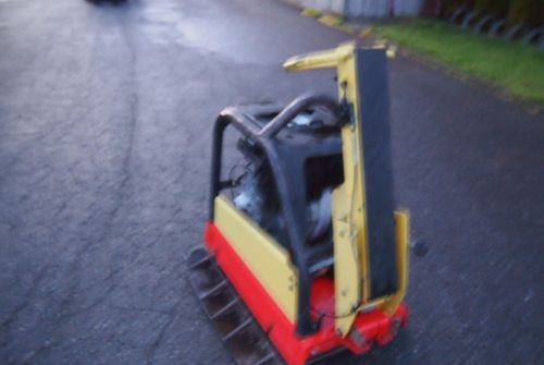 Ubijarka Dynapac Dynapac lg500 2010 Zagęszczarka Dynapac LG500 - Plancha reversible: foto 2 Ubijarka Dynapac Dynapac lg500 2010 Zagęszczarka Dynapac LG500 - Plancha reversible: foto 2