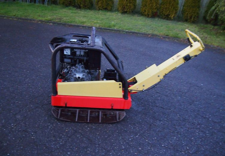 Ubijarka Dynapac Dynapac lg500 2010 Zagęszczarka Dynapac LG500 - Plancha reversible: foto 4 Ubijarka Dynapac Dynapac lg500 2010 Zagęszczarka Dynapac LG500 - Plancha reversible: foto 4