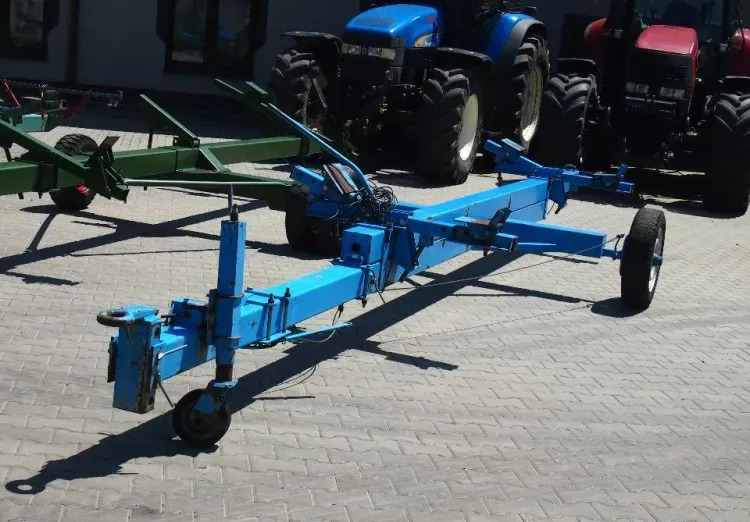 Wózek do kombajnu pod heder do zboża - Carro de cosechadora: foto 3 Wózek do kombajnu pod heder do zboża - Carro de cosechadora: foto 3