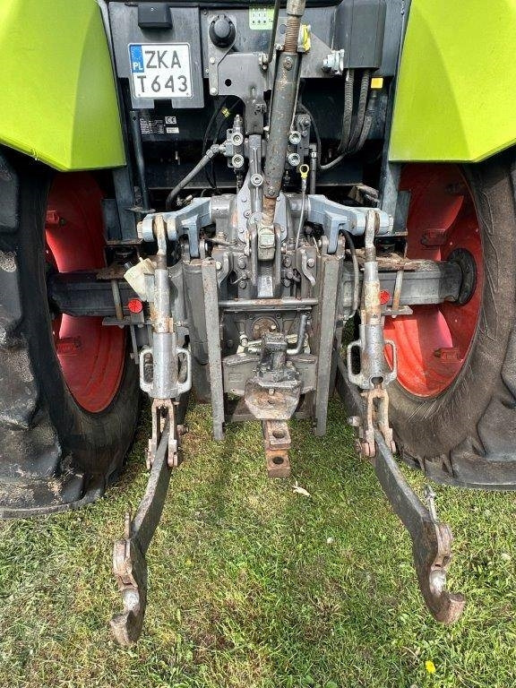 Claas Arion 430 - Tractor: foto 4 Claas Arion 430 - Tractor: foto 4
