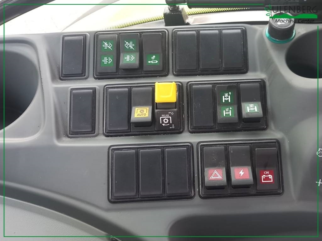Tractor Claas Arion 630: foto 9