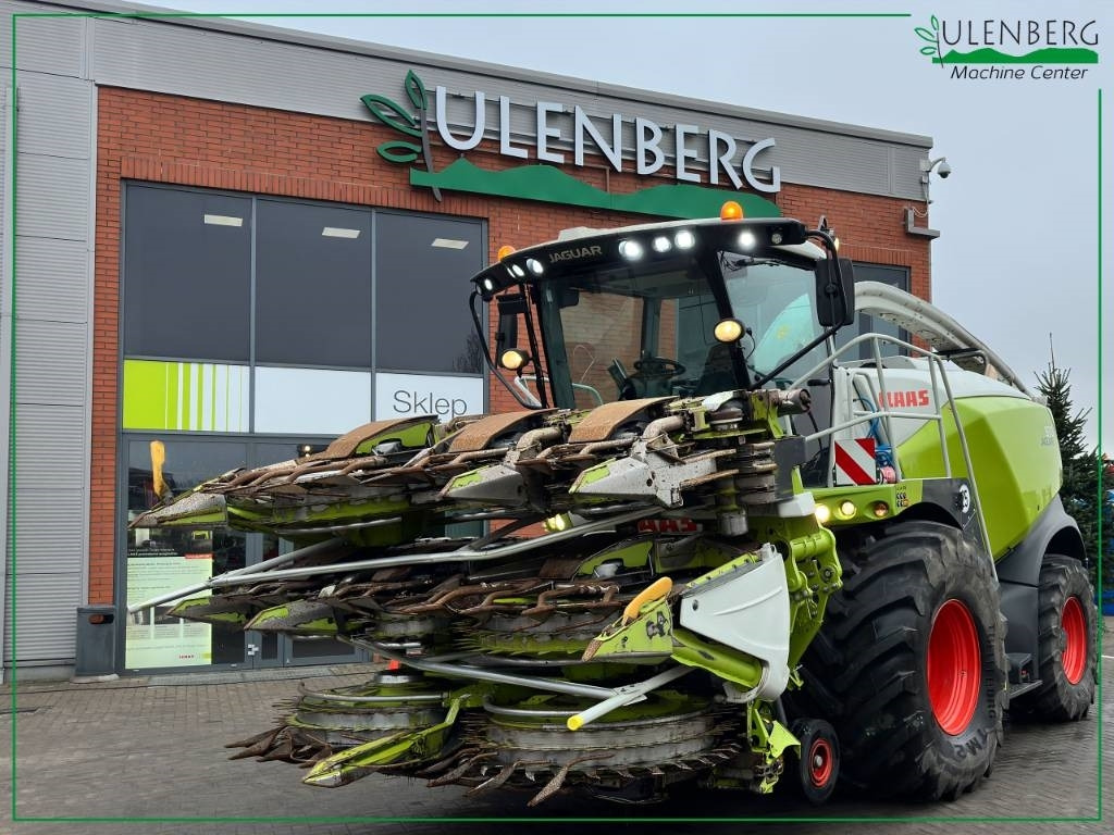 Claas JAGUAR 970 +ORBIS 900 - Cosechadora de forraje: foto 4 Claas JAGUAR 970 +ORBIS 900 - Cosechadora de forraje: foto 4