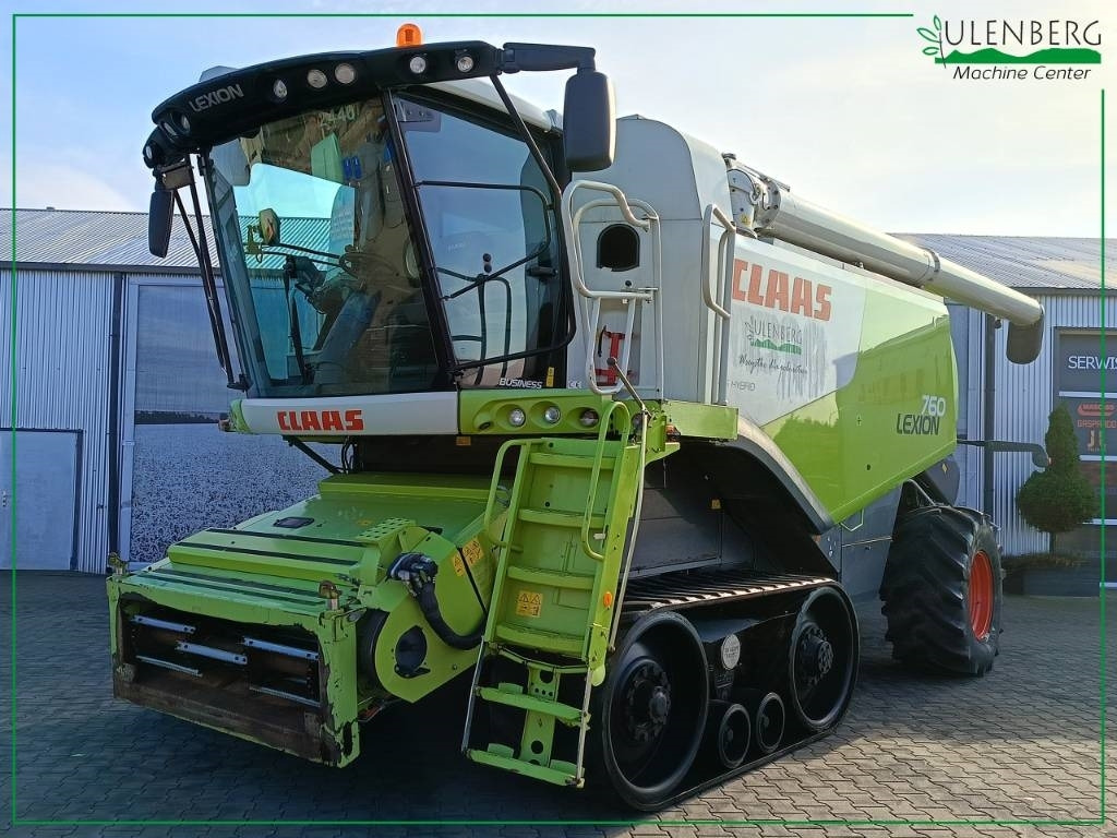 Claas LEXION 760TT + heder Vario 1200 - Cosechadora de granos: foto 1 Claas LEXION 760TT + heder Vario 1200 - Cosechadora de granos: foto 1