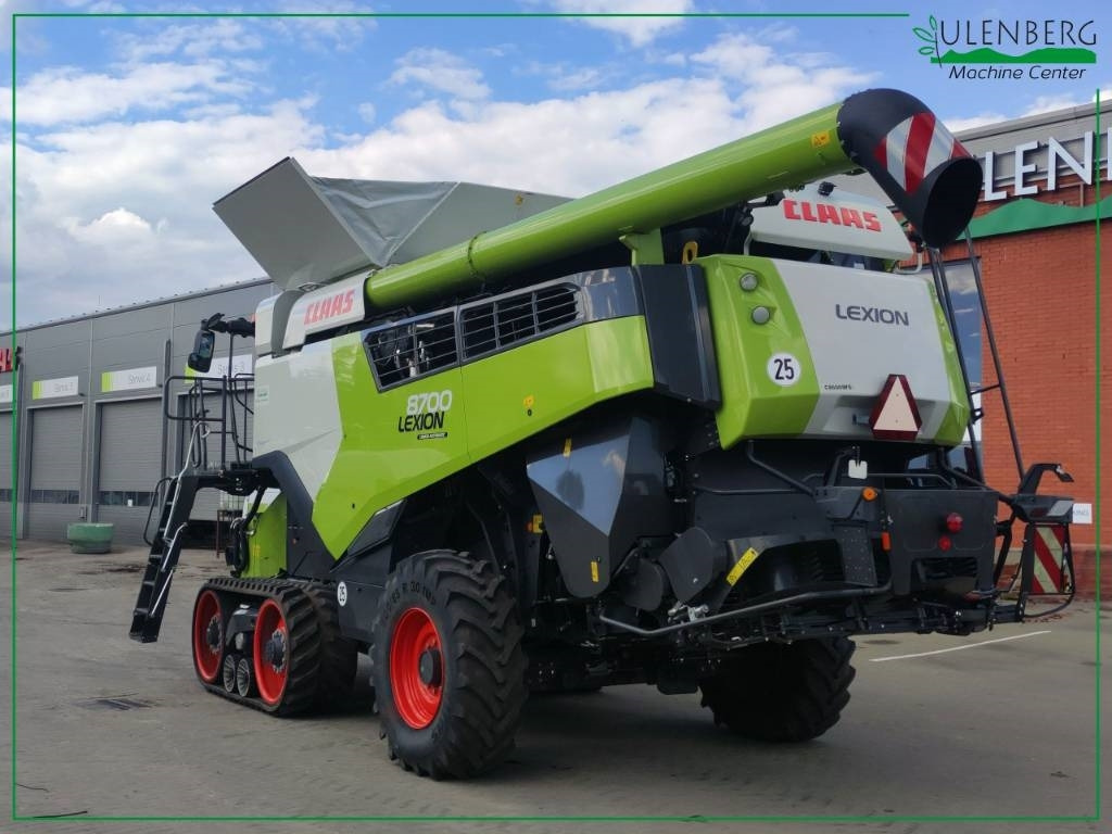 Cosechadora de granos Claas Lexion 8700 TT: foto 9