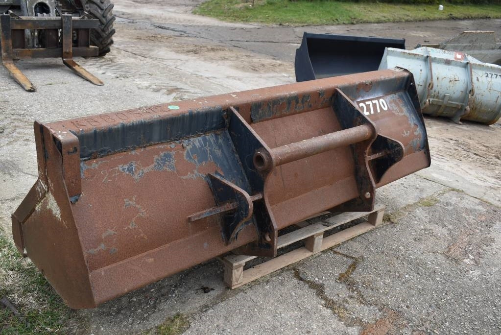 Łyżki do ładowarki CAT , JCB, CASE, SCORPION,KRAME - Cazo para Maquinaria de construcción: foto 3 Łyżki do ładowarki CAT , JCB, CASE, SCORPION,KRAME - Cazo para Maquinaria de construcción: foto 3