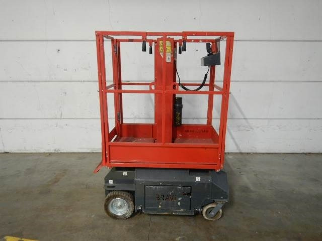 Bravi Leonardo HD - Plataforma de mástil vertical: foto 1 Bravi Leonardo HD - Plataforma de mástil vertical: foto 1