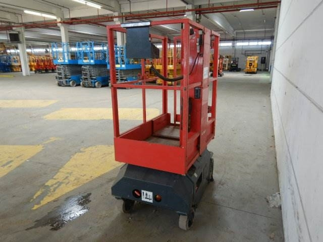 Bravi Lui Mini HD - Plataforma de mástil vertical: foto 4 Bravi Lui Mini HD - Plataforma de mástil vertical: foto 4