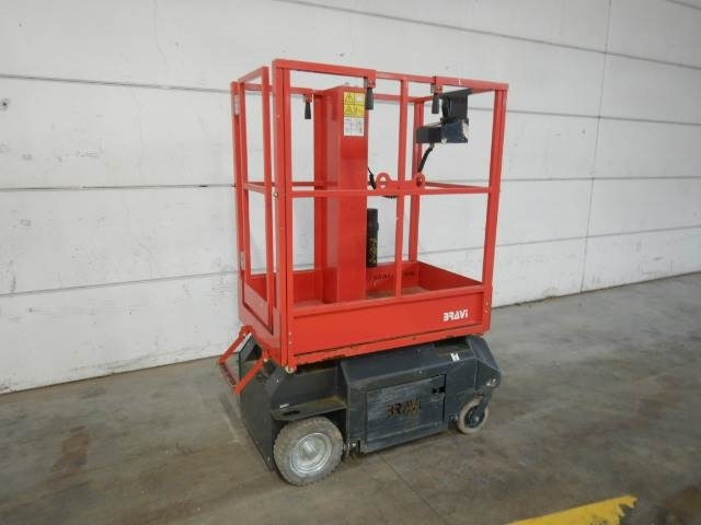 Bravi Lui Mini HD - Plataforma de mástil vertical: foto 2 Bravi Lui Mini HD - Plataforma de mástil vertical: foto 2