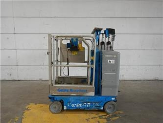 Genie GR15 - Plataforma de mástil vertical: foto 1 Genie GR15 - Plataforma de mástil vertical: foto 1