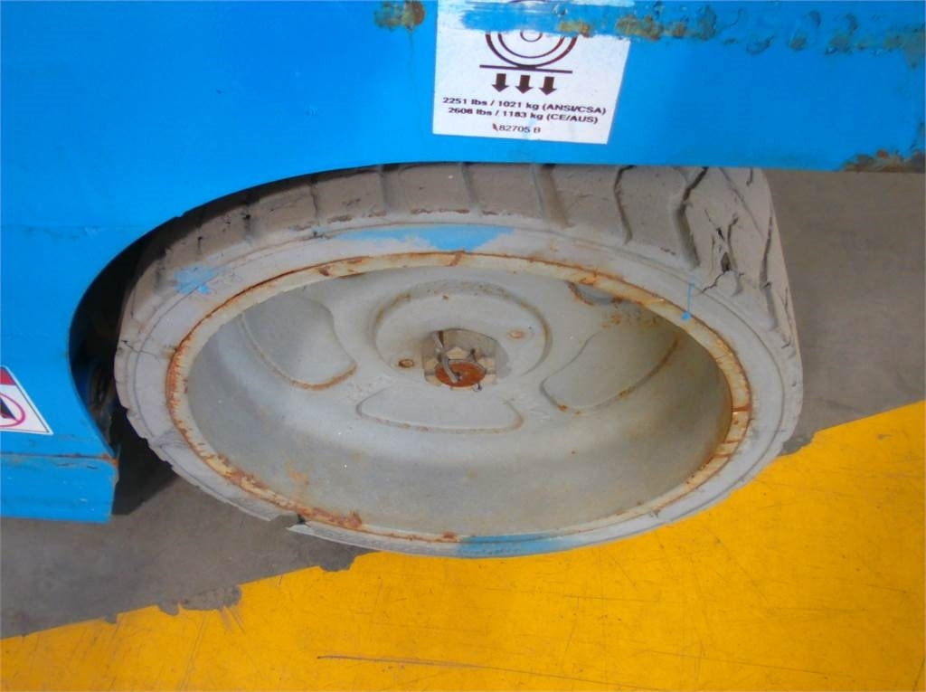 Plataforma de tijeras Genie GS3246: foto 14 Plataforma de tijeras Genie GS3246: foto 14