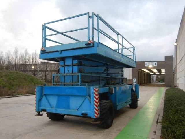 Holland Lift M250DL27 - Plataforma de tijeras: foto 4 Holland Lift M250DL27 - Plataforma de tijeras: foto 4