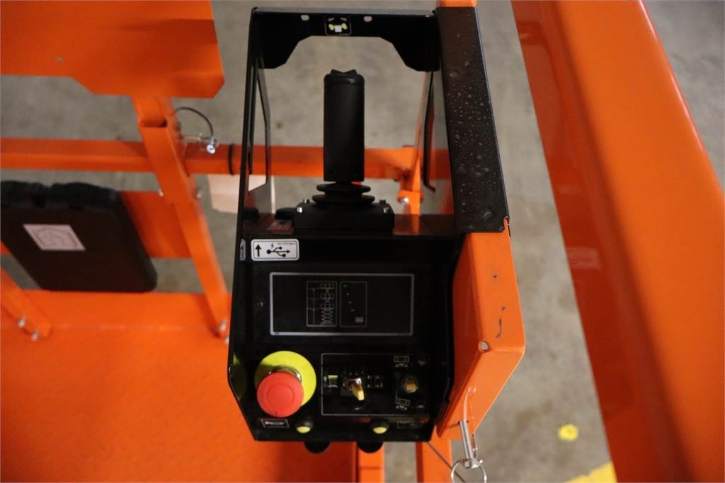 Plataforma de tijeras JLG ES3246: foto 9