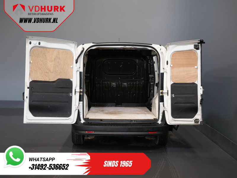 Fiat Dobló Cargo 1.3 MJ BPM VRIJ! 7x Voorraad NL Auto/ Airco/ Bluetooth/ Betimmering - Furgoneta pequeña: foto 5 Fiat Dobló Cargo 1.3 MJ BPM VRIJ! 7x Voorraad NL Auto/ Airco/ Bluetooth/ Betimmering - Furgoneta pequeña: foto 5