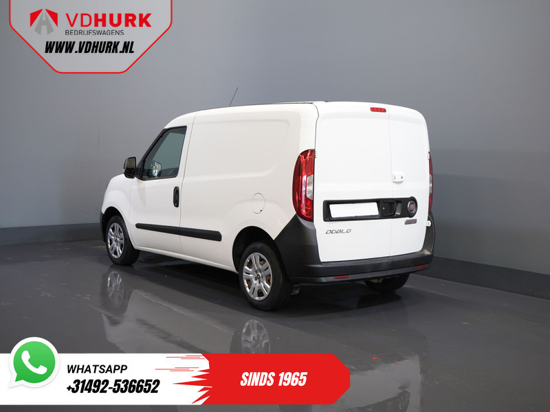 Fiat Dobló Cargo 1.3 MJ BPM VRIJ! (DEMO) NL Auto/ Airco/ Bluetooth/ Betimmering/ Trekhaak - Furgoneta pequeña: foto 2 Fiat Dobló Cargo 1.3 MJ BPM VRIJ! (DEMO) NL Auto/ Airco/ Bluetooth/ Betimmering/ Trekhaak - Furgoneta pequeña: foto 2