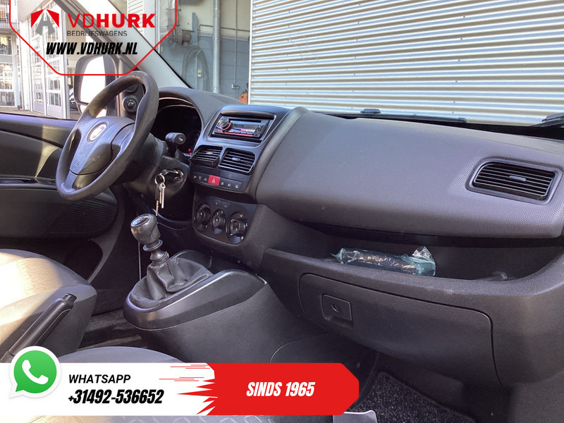 Furgoneta pequeña Fiat Dobló Cargo 1.6 MJ 105 pk EXPORT ONLY Airco/ PDC/ Trekhaak: foto 11