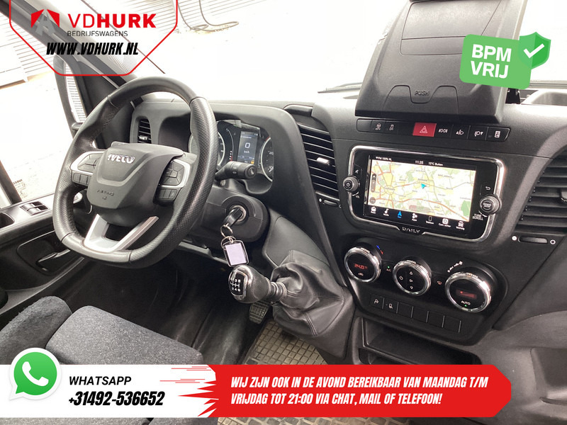 Iveco Daily 35S18 3.0 180 pk L2H2 BPM VRIJ 3.5t Trekhaak/ 270 Gr. Deuren/ Gev. Stoel/ Climate/ CarPlay/ Sidebars/ Camera - Furgón: foto 3 Iveco Daily 35S18 3.0 180 pk L2H2 BPM VRIJ 3.5t Trekhaak/ 270 Gr. Deuren/ Gev. Stoel/ Climate/ CarPlay/ Sidebars/ Camera - Furgón: foto 3
