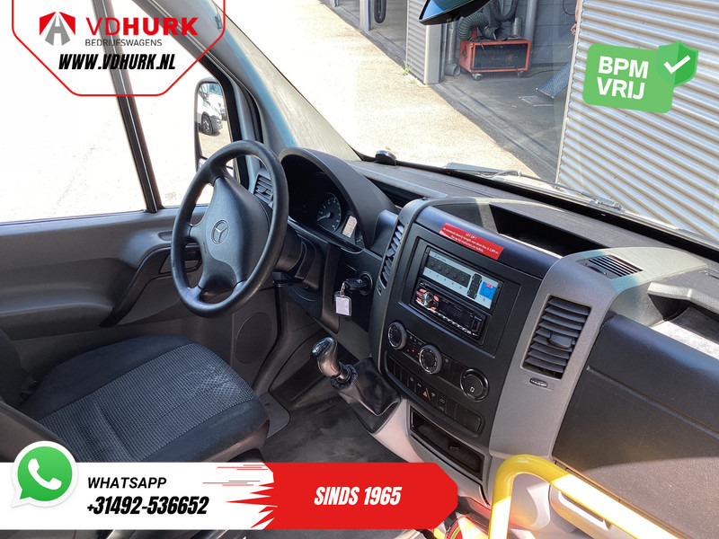 Mercedes-Benz Sprinter 313 2.2 CDI L2H2 €9922 Incl. BTW BPM VRIJ! EXPORT ONLY Combi/ 9 Persoons/ Kombi/ 9P/ Airco/ Rolstoellift - Minibús, Furgoneta de pasajeros: foto 3 Mercedes-Benz Sprinter 313 2.2 CDI L2H2 €9922 Incl. BTW BPM VRIJ! EXPORT ONLY Combi/ 9 Persoons/ Kombi/ 9P/ Airco/ Rolstoellift - Minibús, Furgoneta de pasajeros: foto 3