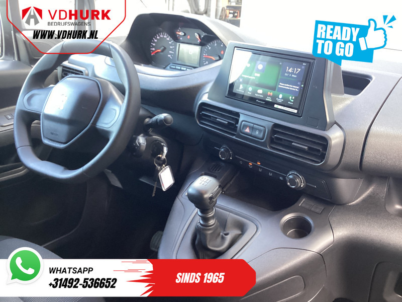 Peugeot Partner 1.5 HDi 100 pk BPM VRIJ Ready2Go 3Pers./ Carplay/ Airco/ Cruise/ Camera/ PDC - Furgoneta pequeña: foto 3 Peugeot Partner 1.5 HDi 100 pk BPM VRIJ Ready2Go 3Pers./ Carplay/ Airco/ Cruise/ Camera/ PDC - Furgoneta pequeña: foto 3