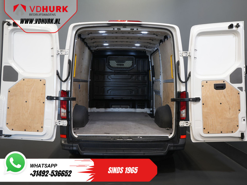 Volkswagen Crafter 2.0 TDI 140 pk DSG Aut. L3H2 BPM VRIJ! CarPlay/ Navi/ Airco/ PDC V+A - Furgoneta pequeña: foto 5 Volkswagen Crafter 2.0 TDI 140 pk DSG Aut. L3H2 BPM VRIJ! CarPlay/ Navi/ Airco/ PDC V+A - Furgoneta pequeña: foto 5