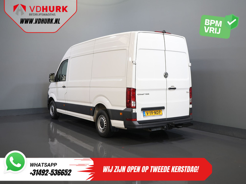 Volkswagen Crafter 35 2.0 TDI 140 pk DSG Aut. L3H3 BPM VRIJ! Carplay/ Camera/ Cruise/ Trekhaak/ Betimmerd/ Airco - Furgón: foto 2 Volkswagen Crafter 35 2.0 TDI 140 pk DSG Aut. L3H3 BPM VRIJ! Carplay/ Camera/ Cruise/ Trekhaak/ Betimmerd/ Airco - Furgón: foto 2
