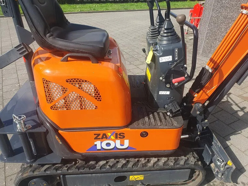 Hitachi ZX10U - 6 serie - 33 working hours - - Miniexcavadora: foto 3 Hitachi ZX10U - 6 serie - 33 working hours - - Miniexcavadora: foto 3
