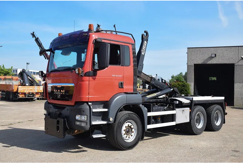 Camión multibasculante MAN TGS 33.440: foto 1