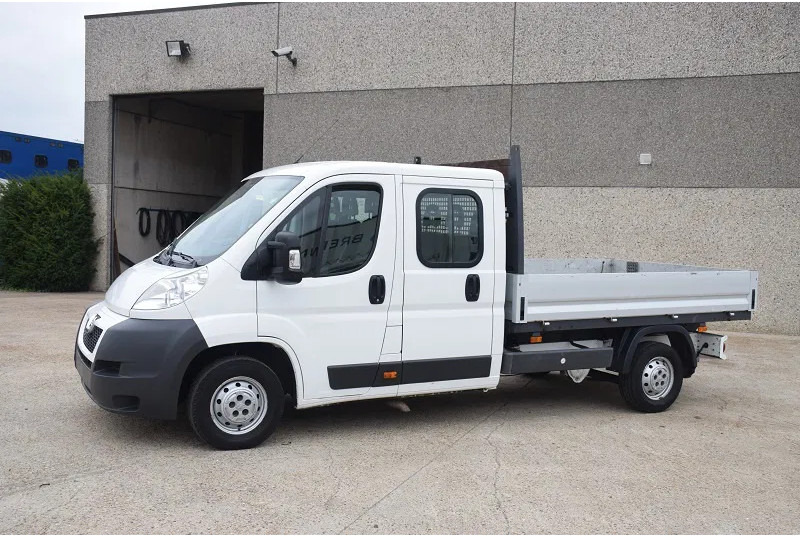Peugeot Boxer 2.2 L -130 pk - - Furgoneta caja abierta, Furgoneta combi: foto 3 Peugeot Boxer 2.2 L -130 pk - - Furgoneta caja abierta, Furgoneta combi: foto 3