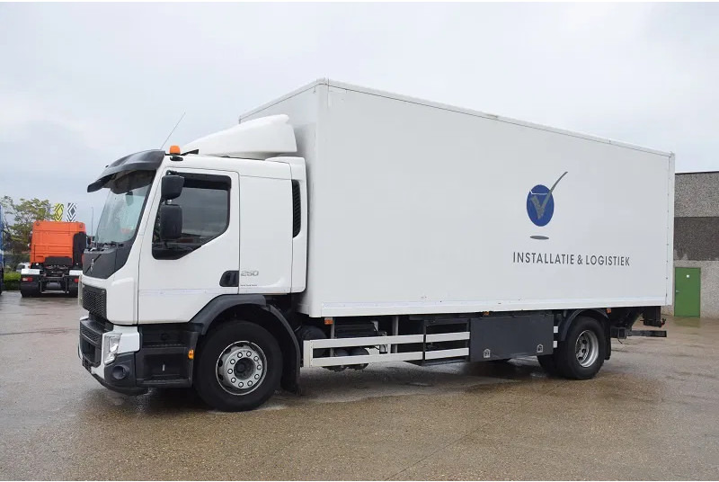 Volvo FE 250 - Camión caja cerrada: foto 3 Volvo FE 250 - Camión caja cerrada: foto 3