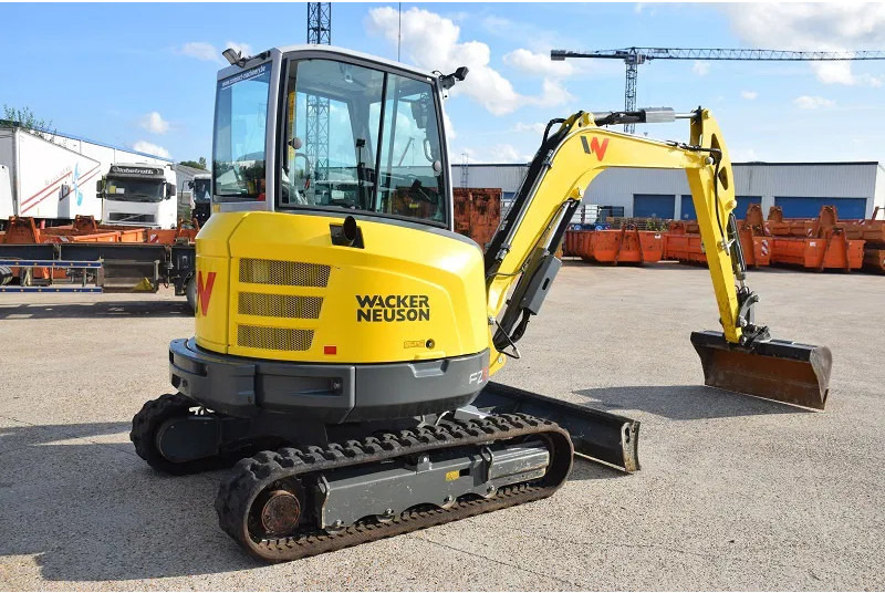 WACKER NEUSON 4 TON EZ36 -stock id104 - Miniexcavadora: foto 1 WACKER NEUSON 4 TON EZ36 -stock id104 - Miniexcavadora: foto 1