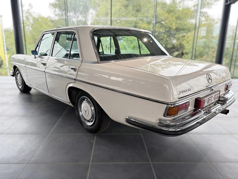 Mercedes-Benz 280SE *OldTimer*Automaat*LerenZetels*Schuifdak* - Coche: foto 5 Mercedes-Benz 280SE *OldTimer*Automaat*LerenZetels*Schuifdak* - Coche: foto 5