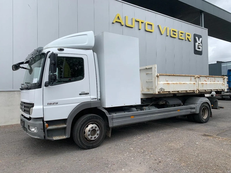 Mercedes-Benz Atego 1529 Laadbak*Containersysteem*Achteruitrijcamera* - Camión caja abierta: foto 1 Mercedes-Benz Atego 1529 Laadbak*Containersysteem*Achteruitrijcamera* - Camión caja abierta: foto 1