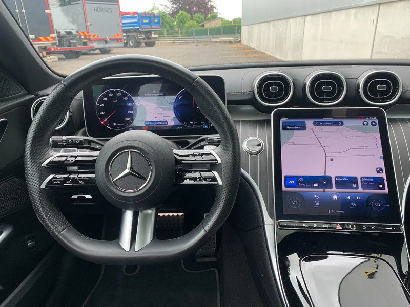Mercedes-Benz C-Klasse 300*Parktronic*Thermatic*Distronic*Rijstrookassistent*Panoramische dak* - Coche: foto 3 Mercedes-Benz C-Klasse 300*Parktronic*Thermatic*Distronic*Rijstrookassistent*Panoramische dak* - Coche: foto 3