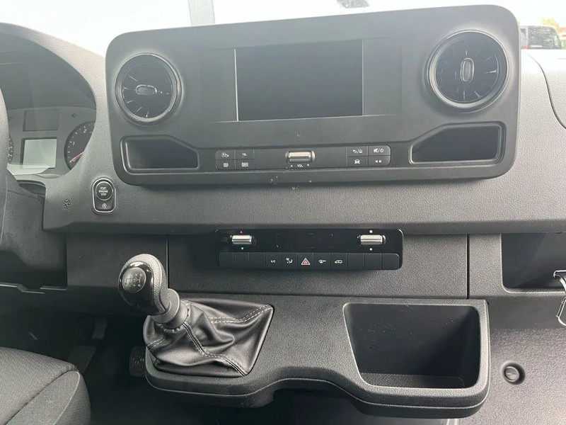 Mercedes-Benz Sprinter 315 L3H2*360°Camera*parktronic*cruise control*zetelverwarming* - Furgón: foto 5 Mercedes-Benz Sprinter 315 L3H2*360°Camera*parktronic*cruise control*zetelverwarming* - Furgón: foto 5