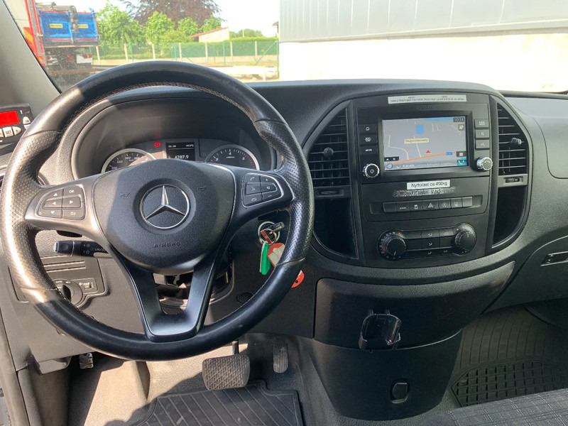 Mercedes-Benz Vito 116 CDI*Koelwagen*Achteruitrijcamera*Navigatie* - Furgoneta frigorifica, Furgoneta combi: foto 5 Mercedes-Benz Vito 116 CDI*Koelwagen*Achteruitrijcamera*Navigatie* - Furgoneta frigorifica, Furgoneta combi: foto 5