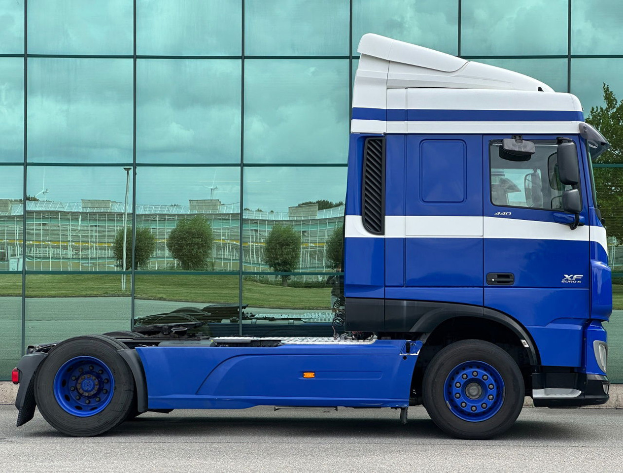 DAF XF 440 SC FT 864.000 KM Park Cooling Holland Truck - Cabeza tractora: foto 5 DAF XF 440 SC FT 864.000 KM Park Cooling Holland Truck - Cabeza tractora: foto 5