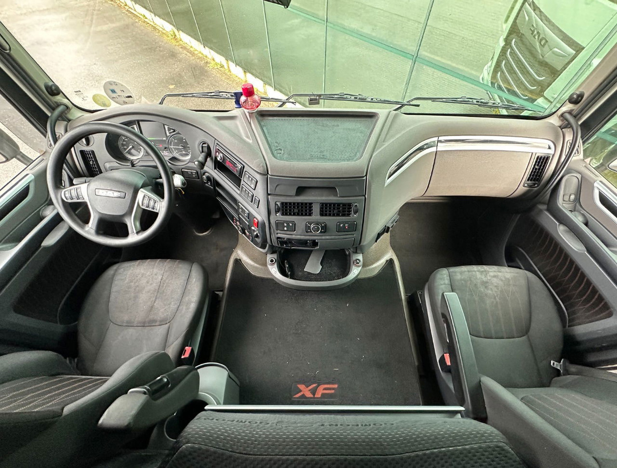 Cabeza tractora DAF XF 480 Euro 6 FT SSC 2X Tanks 725.000 KM NL-Truck: foto 9