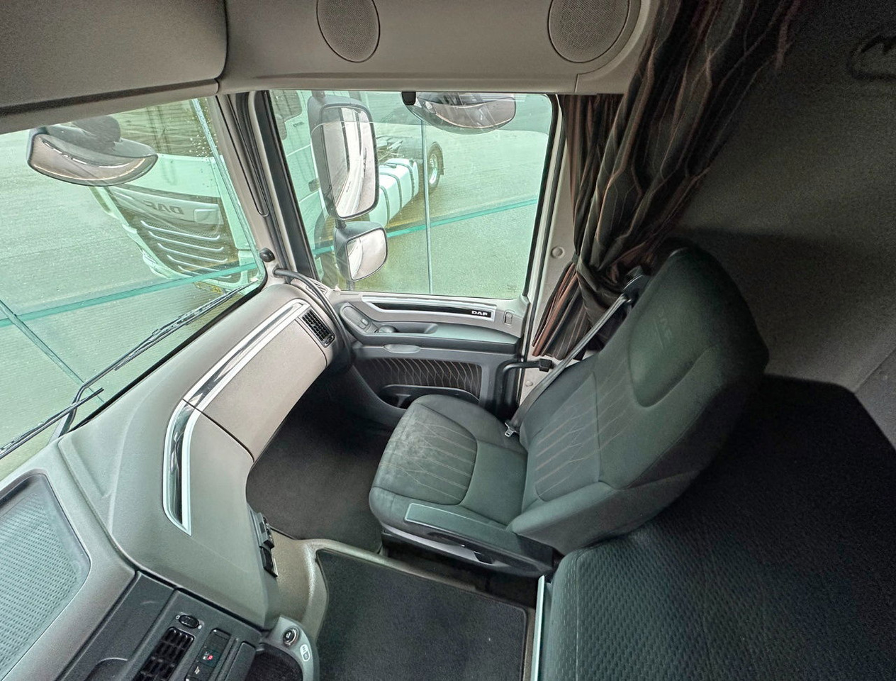 Cabeza tractora DAF XF 480 Euro 6 FT SSC 2X Tanks 725.000 KM NL-Truck: foto 8