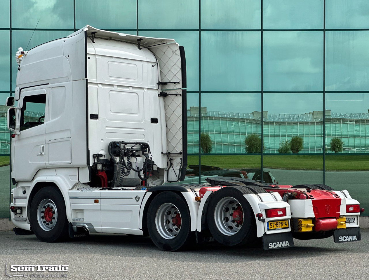 Scania R580 V8 Euro 6 Retarder Full Options Special Interior Super Condition - Cabeza tractora: foto 3 Scania R580 V8 Euro 6 Retarder Full Options Special Interior Super Condition - Cabeza tractora: foto 3