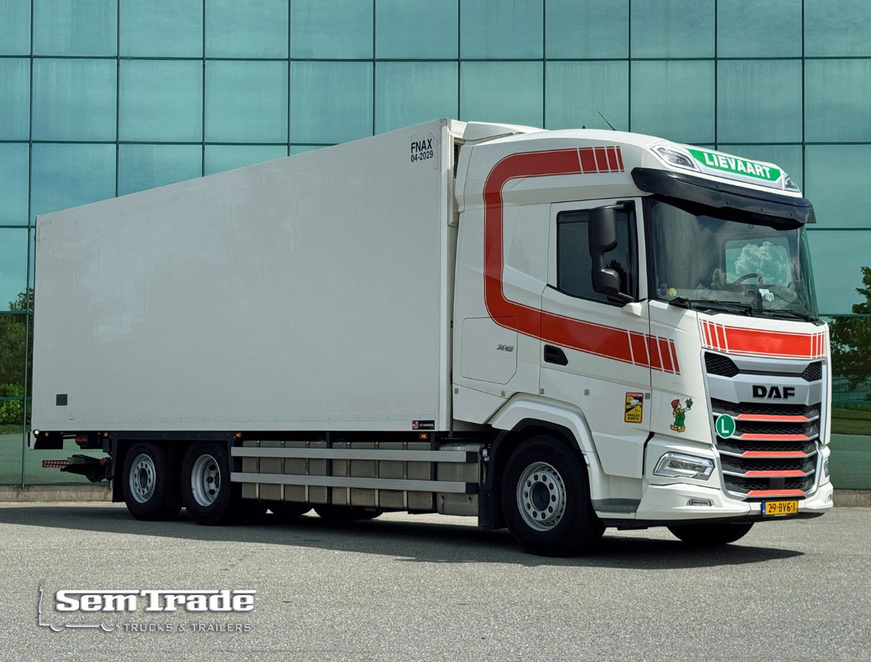 DAF XF 480 FAR 475.000 KM Carrier TRS Iceland 815 x 250 x 275 CM Inside Tail Lift NL Truck - Camión frigorífico: foto 4 DAF XF 480 FAR 475.000 KM Carrier TRS Iceland 815 x 250 x 275 CM Inside Tail Lift NL Truck - Camión frigorífico: foto 4