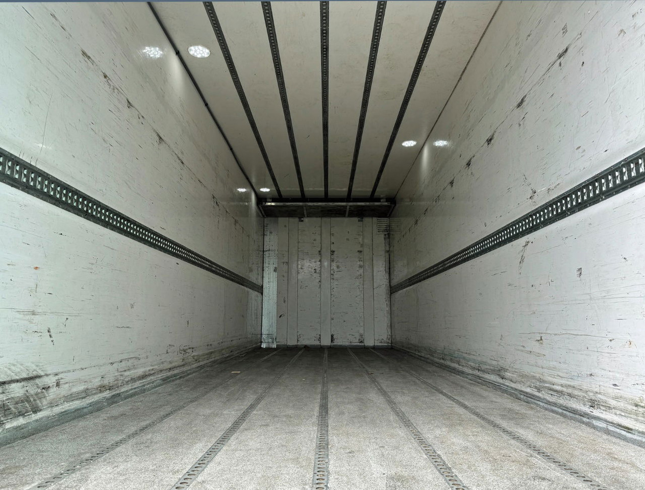 Camión frigorífico DAF XF 480 FAR 475.000 KM Carrier TRS Iceland 815 x 250 x 275 CM Inside Tail Lift NL Truck: foto 17