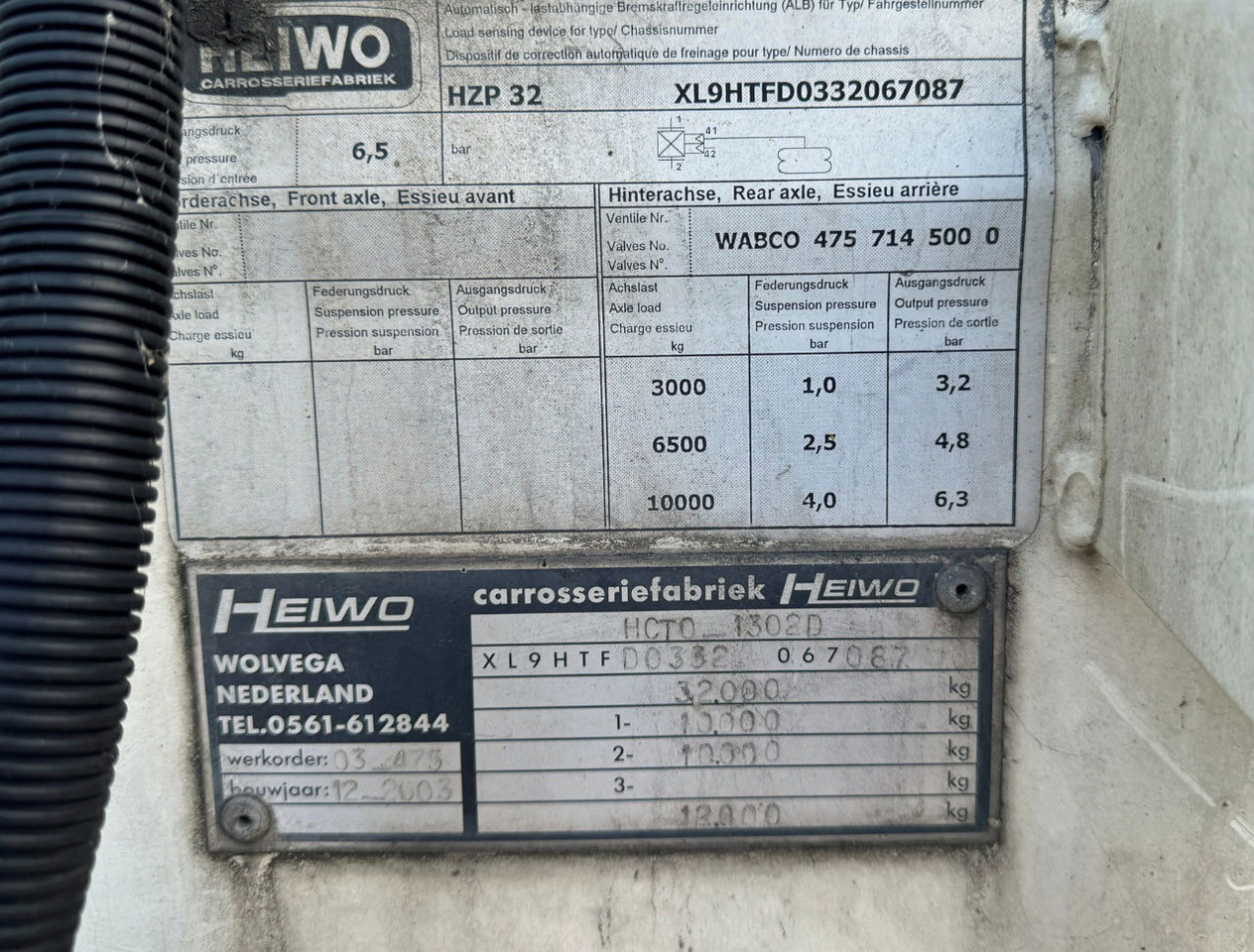 Semirremolque caja cerrada HTF 2-AS Heiwo 1240 x 250 x 272 CM Inwendig Stuuras Laadklep APK TOT 07-2026: foto 13 Semirremolque caja cerrada HTF 2-AS Heiwo 1240 x 250 x 272 CM Inwendig Stuuras Laadklep APK TOT 07-2026: foto 13