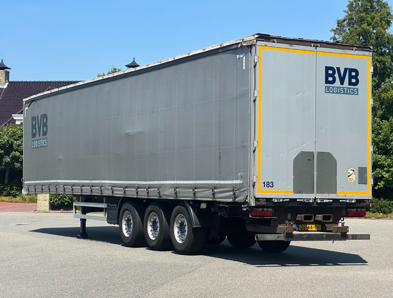 Kögel SN24 Edscha SAF Axles Disc Brakes Lift Axle TOP Condition NL Trailer - Semirremolque lona: foto 3 Kögel SN24 Edscha SAF Axles Disc Brakes Lift Axle TOP Condition NL Trailer - Semirremolque lona: foto 3