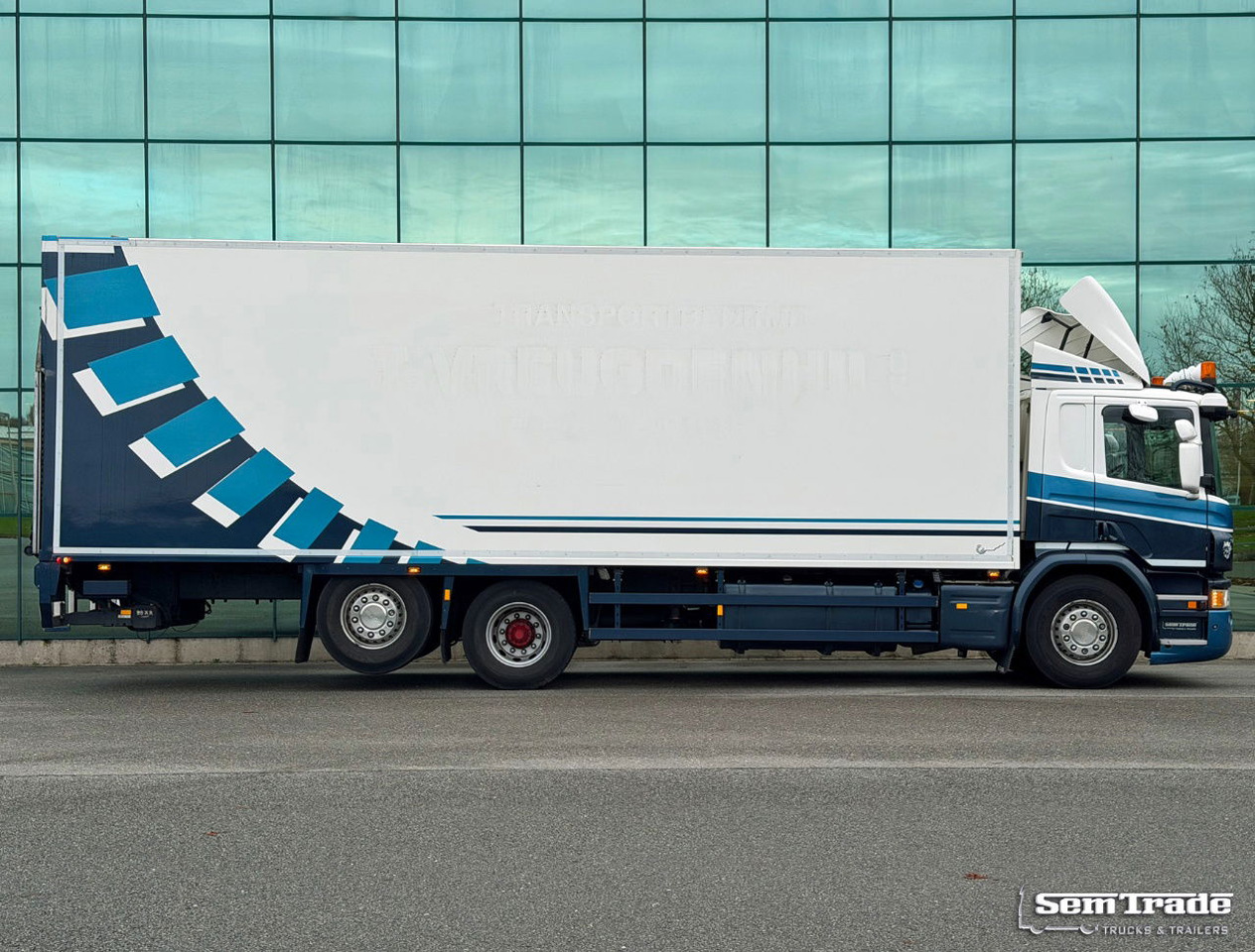 Scania P370 VAN Beurden Isolated BOX Thermo King Tail Lift 584.000 KM TOP Condition - Camión frigorífico: foto 5 Scania P370 VAN Beurden Isolated BOX Thermo King Tail Lift 584.000 KM TOP Condition - Camión frigorífico: foto 5