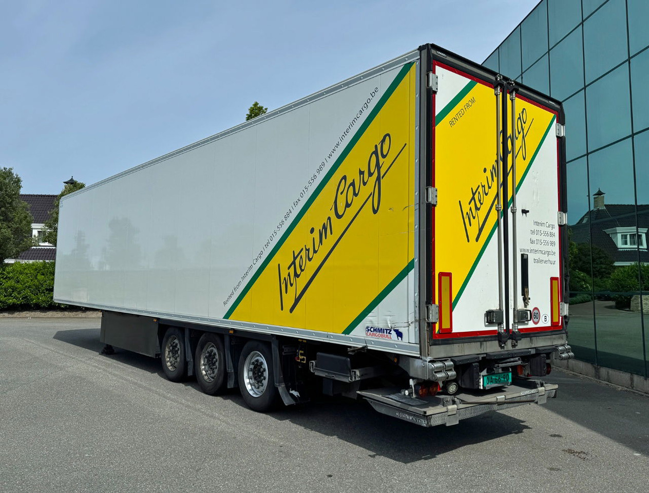 Schmitz Cargobull SCBS3B 275 CM High 250 Wide Tail Lift Carrier Vector 1550 Dopp - Semirremolque frigorífico: foto 3 Schmitz Cargobull SCBS3B 275 CM High 250 Wide Tail Lift Carrier Vector 1550 Dopp - Semirremolque frigorífico: foto 3