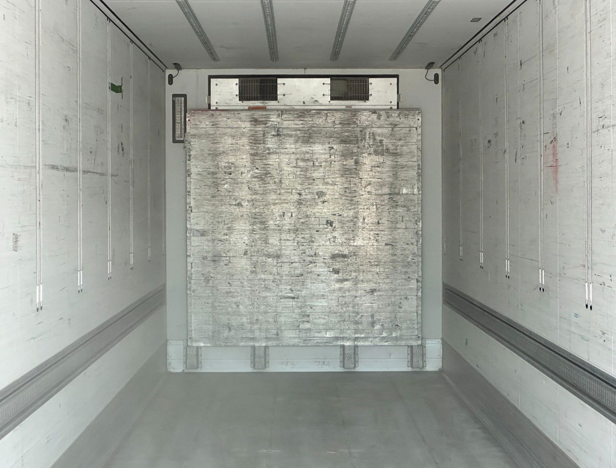 Semirremolque frigorífico Schmitz Cargobull SCBS3B Carrier Vector 1550 Tail Lift 275 CM High Inside TOP Condition: foto 20