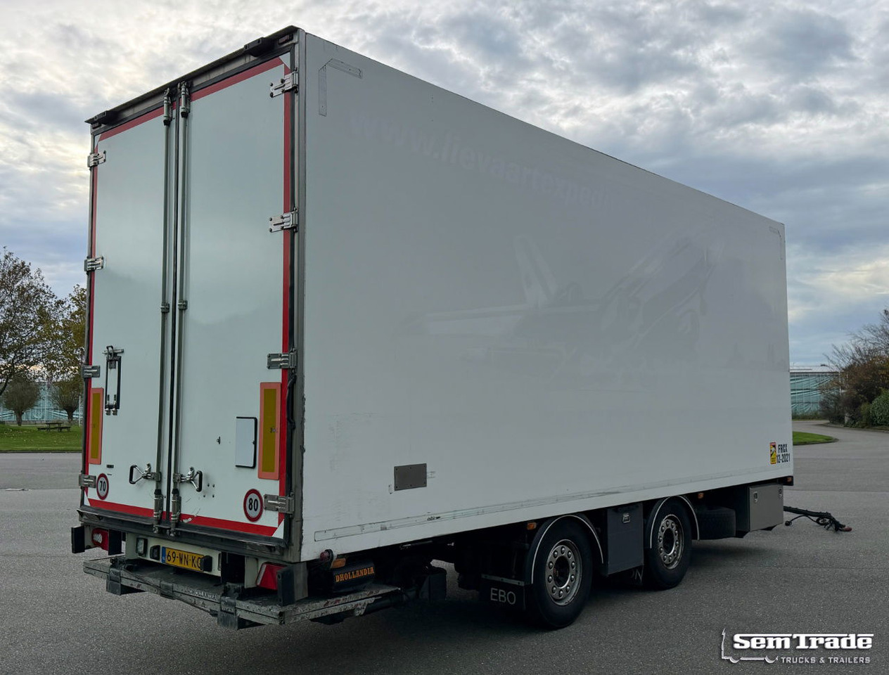 Van Weel VW 18000 VW EBO Isolated BOX TRS Cooling Tail Lift NL-Trailer - Remolque isotérmico: foto 4 Van Weel VW 18000 VW EBO Isolated BOX TRS Cooling Tail Lift NL-Trailer - Remolque isotérmico: foto 4