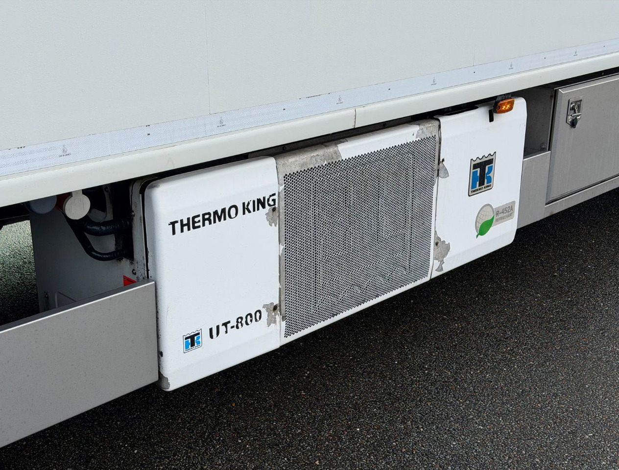 Camión frigorífico Volvo FH 13.460 I-Park Cool Themo King UT-800 VAN Beurden BOX Tail Lift TOP Condition NL-Truck: foto 21 Camión frigorífico Volvo FH 13.460 I-Park Cool Themo King UT-800 VAN Beurden BOX Tail Lift TOP Condition NL-Truck: foto 21