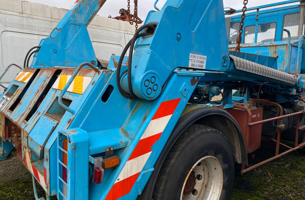 Camion Porte tourets Renault ,Iveco ,etc - Camión portacontenedor de cadenas: foto 3 Camion Porte tourets Renault ,Iveco ,etc - Camión portacontenedor de cadenas: foto 3