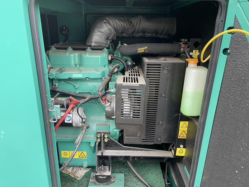 Generador industriale Cummins C 22 D 5: foto 16 Generador industriale Cummins C 22 D 5: foto 16